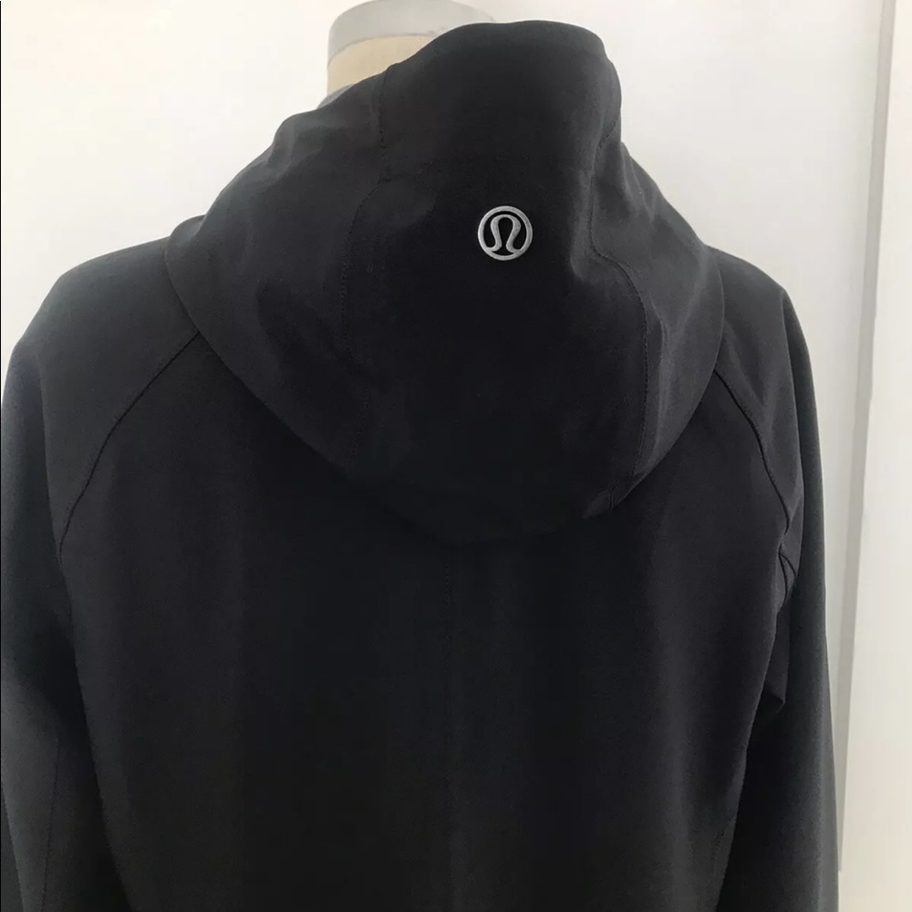 Lululemon Rain or Shine Convertible Long Short Jacket Rare EUC - Picture 7 of 12